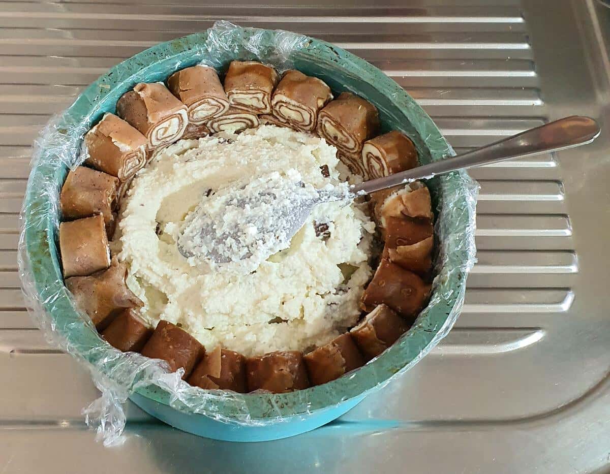 11e7bad55110fb7a8d6a4cceec751a66