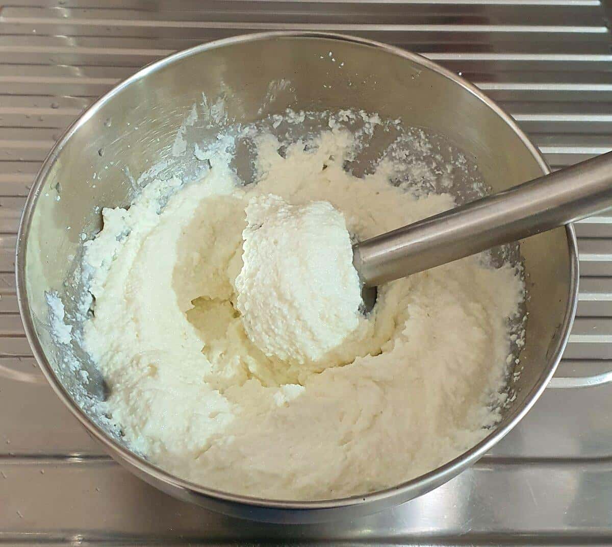 19e6bc9ceda608bc90e617ea2d7e7ba7