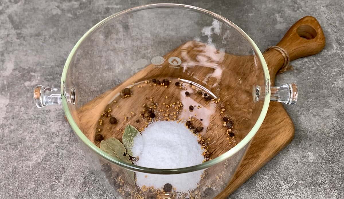 243bff5770a0a0037cb4d733c58ea5a4