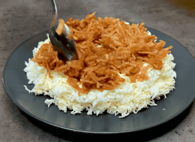 Салат, який їм і не можу зупинитися: готуємо "французький" салат з морквою та яблуком - неймовірне поєднання інгредієнтів, дуже смачно