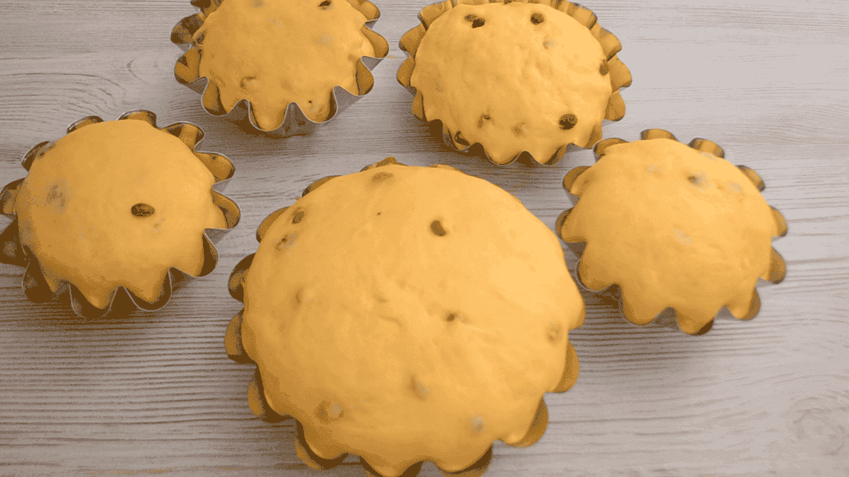 Обов'язково печу пасочки на Великдень за маминим рецептом: ніжні, м'які, повітряні, завжди вдалі і дуже смачні (+рецепт глазурі, що не кришиться)