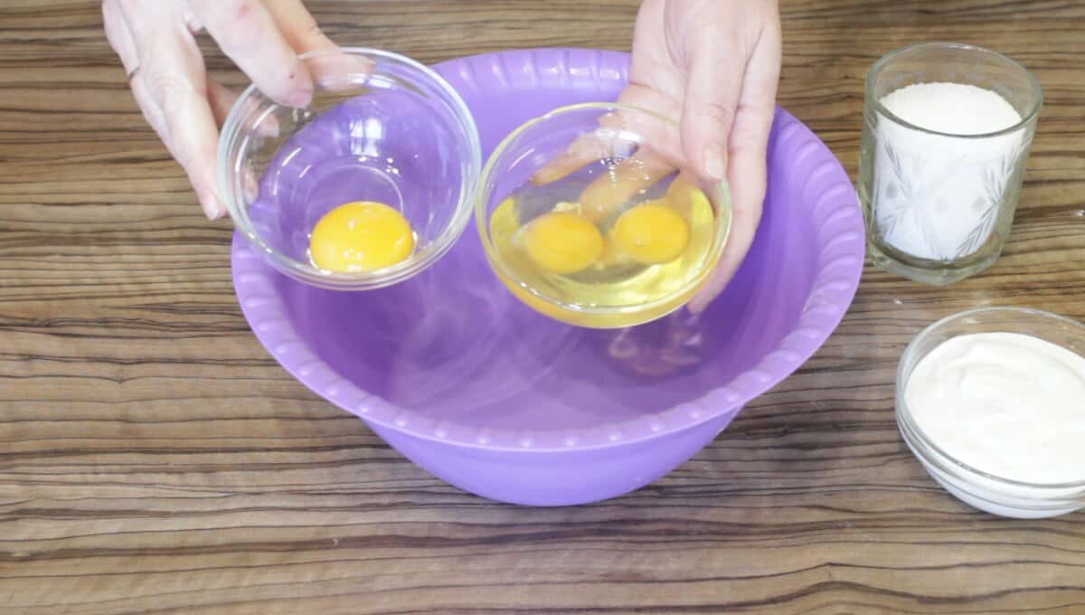 456637faf2209d8cd7a54aa27443f242