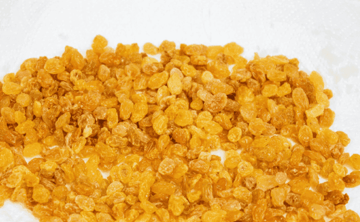 Найулюбленіший кекс "Столичний" з родзинками: рецепт найпростіший і не займе багато часу, а результат завжди вдалий і смачний