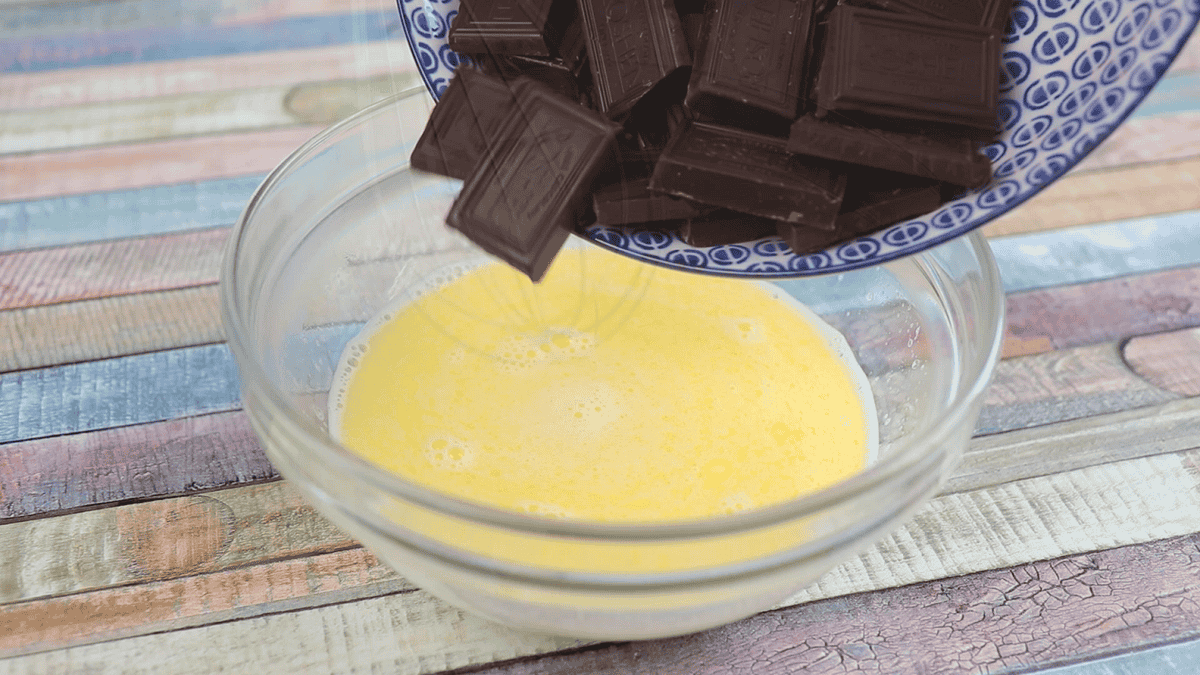 e37a706be2705623d8ab50b35695cce3