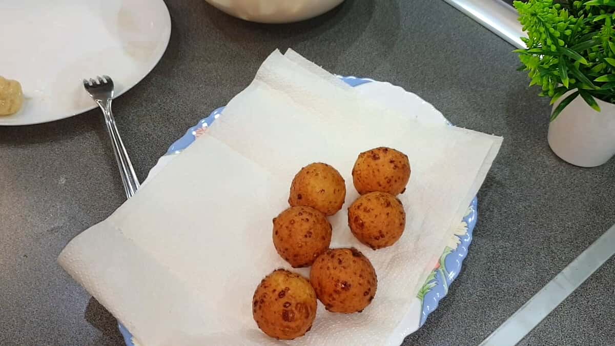 0c44ec35ecd802388e6924a7bb3be884