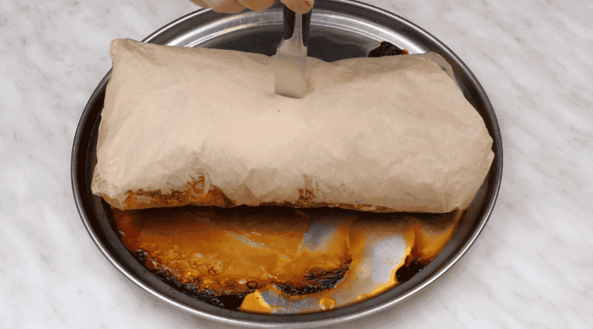 Готую найсмачнішу домашню буженину в духовці: показую, як запекти буженину, щоб вона вийшла ніжною та соковитою (рецепт на Великдень)