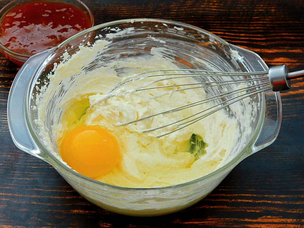 8d04f929cd084cbf81318c5aaf869271