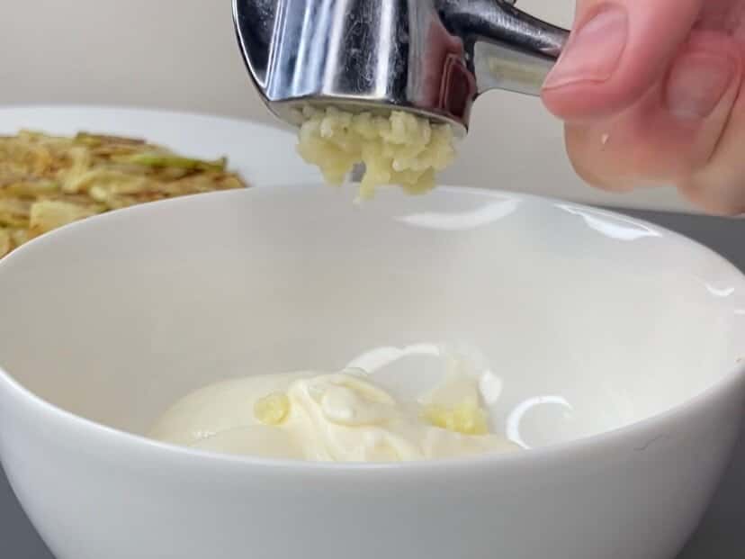 94932ddefaf40c50ef4c67598502e8a2