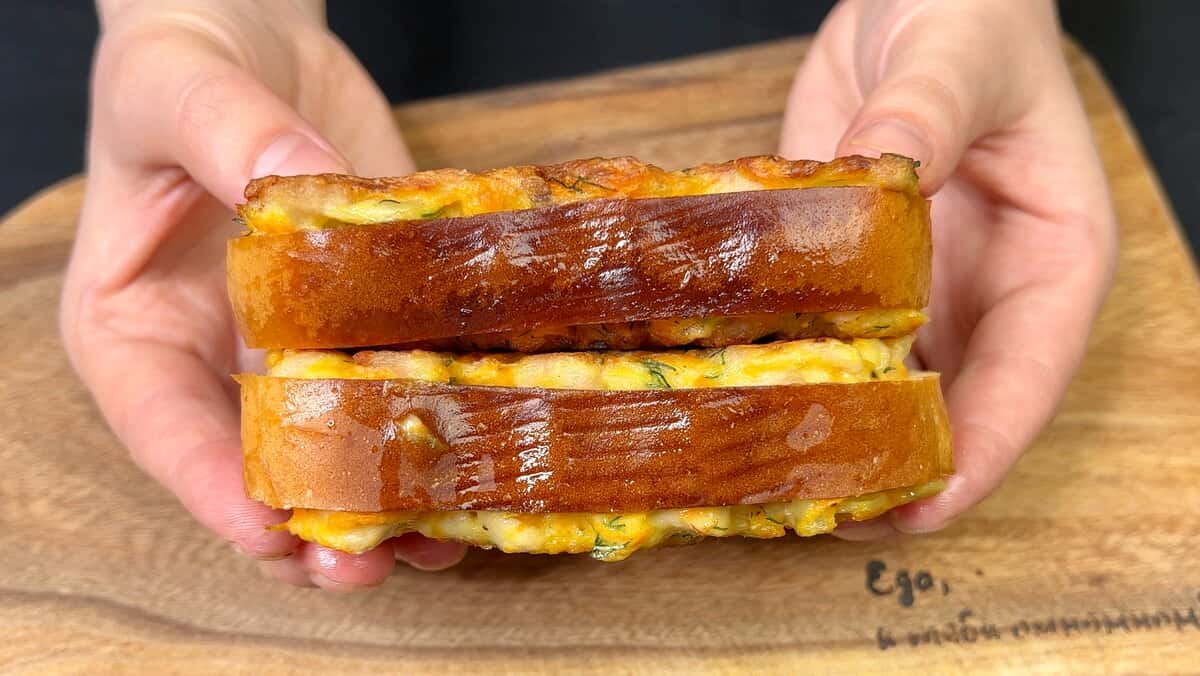 9d7b06a86adaa46650788de6dc1a576d