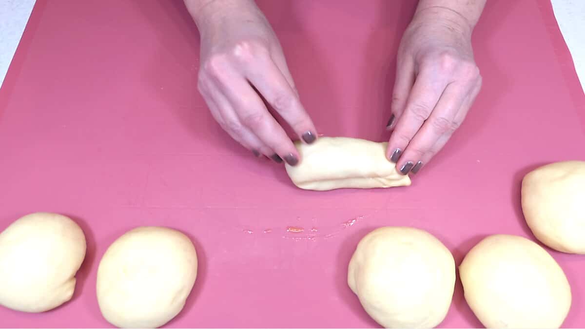 c1b71588c0f4af13de3d4c88cd40876e