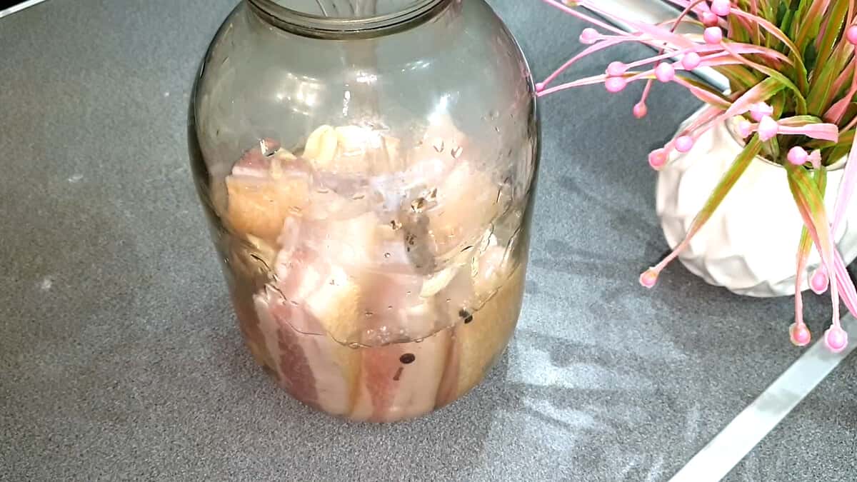 cfc7a9b9f52de4453083d0dce2dbce80