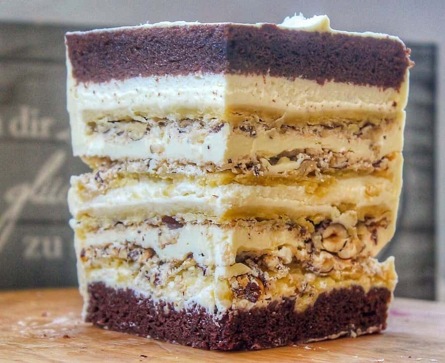 Шикарний пляцок "Хрещатий яр": ділюся з вами рецептом нереального, дуже смачного тортика, який сподобається всім