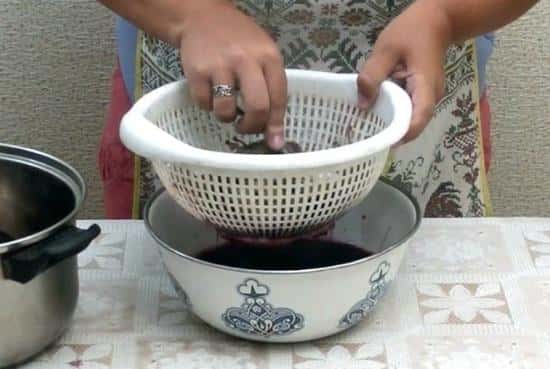 61f17c3aa0030130317f33df743896d0