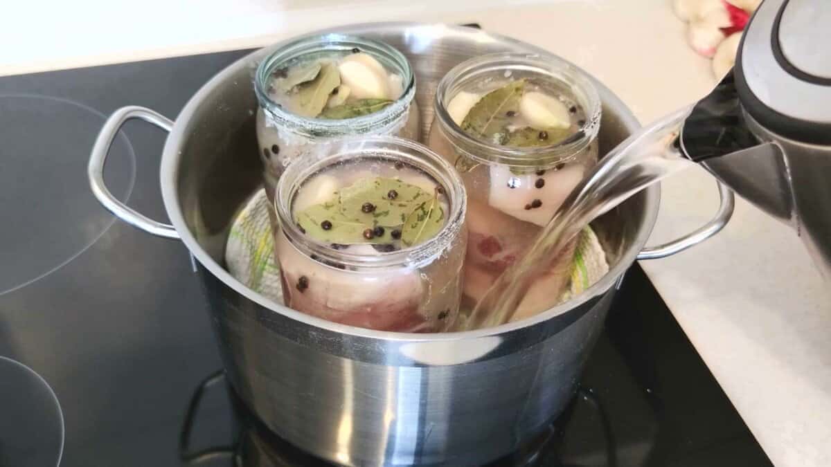 04a3abdad6b4fd59f13abd96aeb6534d