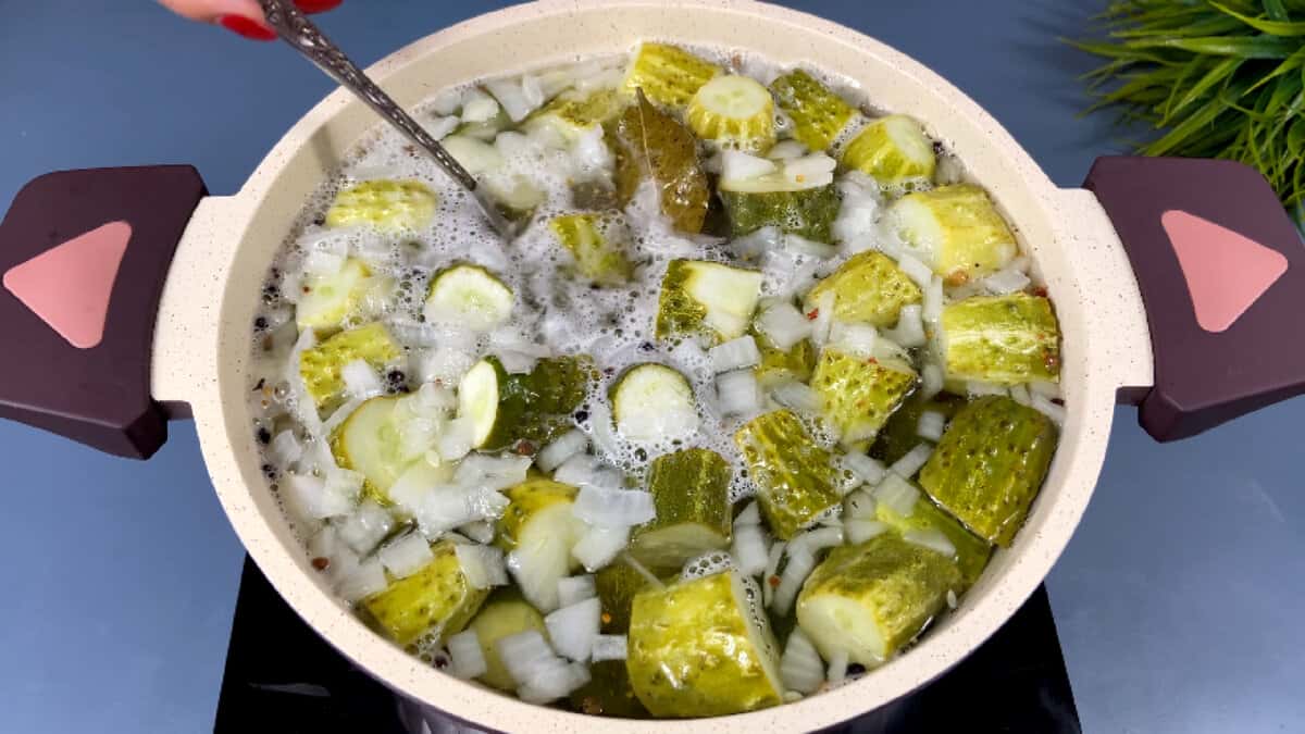 9002e2da3514a65b2de058bfa0e1a9d5