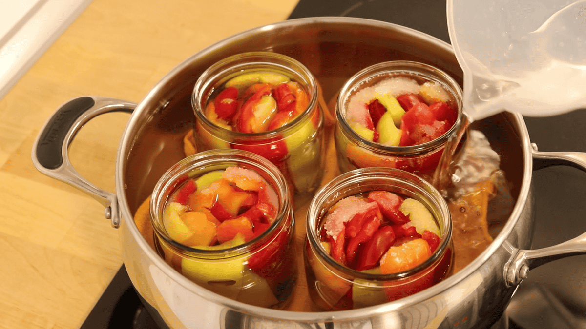 9931c771408a35cc348d4dad4a998d2c