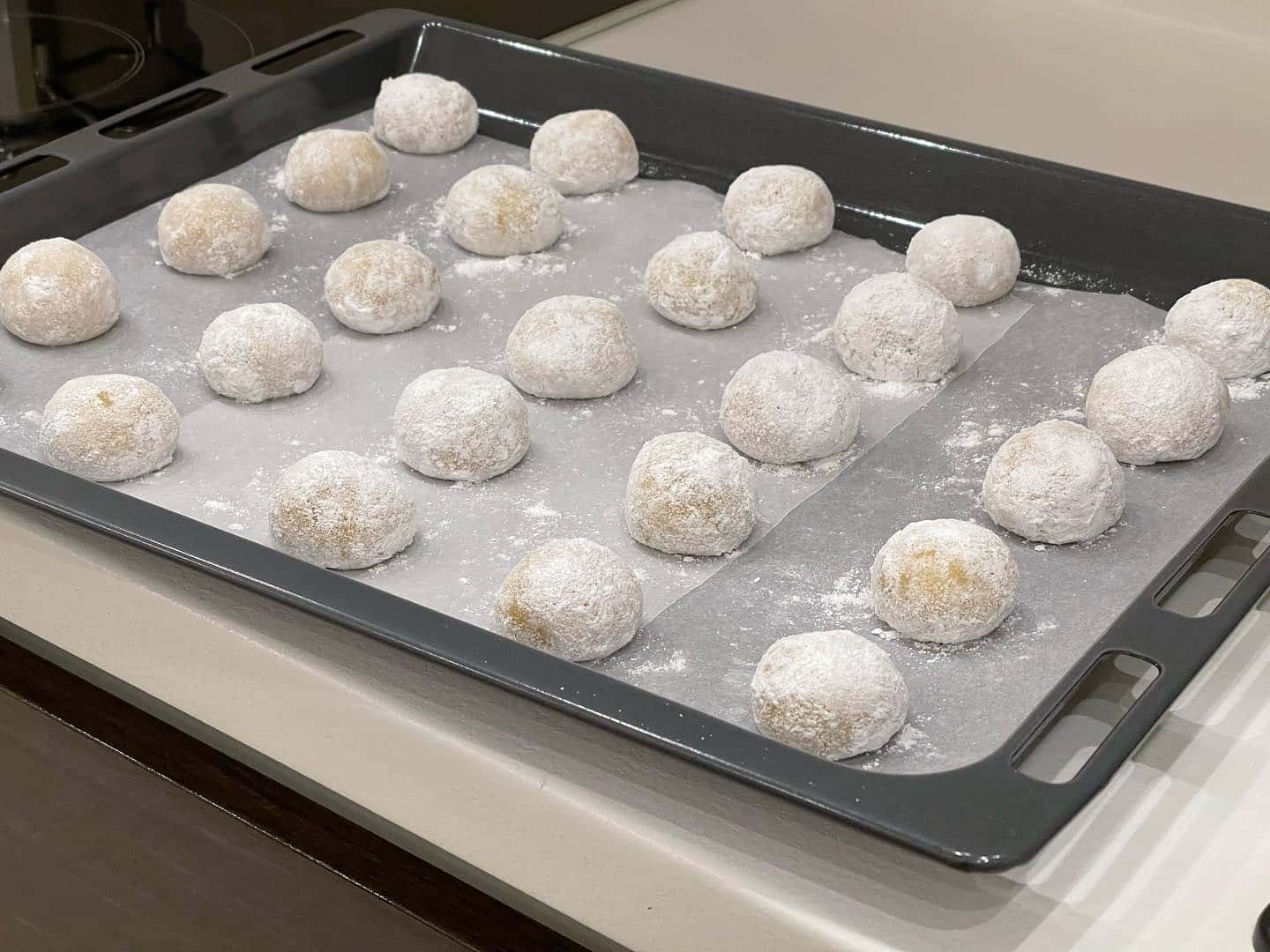 Апельсинове печиво в домашніх умовах: швидко, легко і дуже смачно, а аромат від випічки стоїть неперевершений