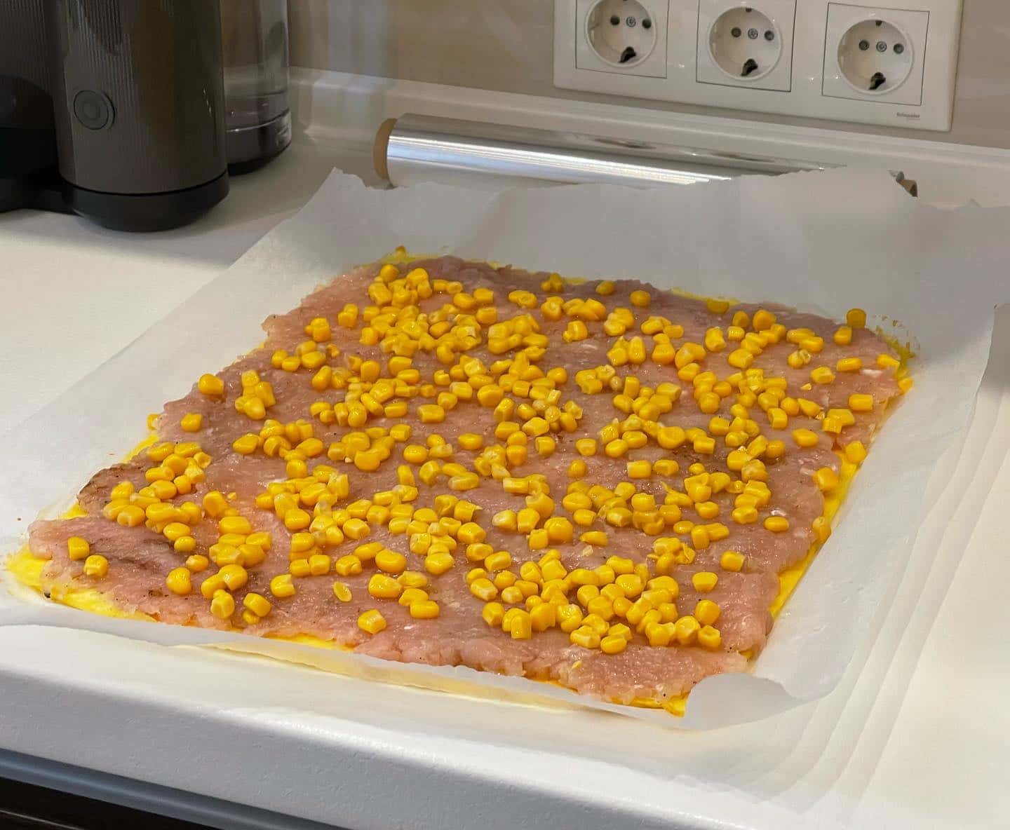 М'ясний рулет у омлеті: готую на будь-який стіл - це дуже смачно, красиво і ситно