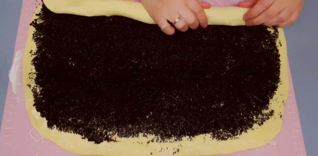 c97e4e2a7e99e0837f6e5c3091cf8b45