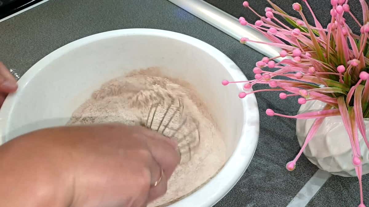 469882c13d8ab172874256b71901b663