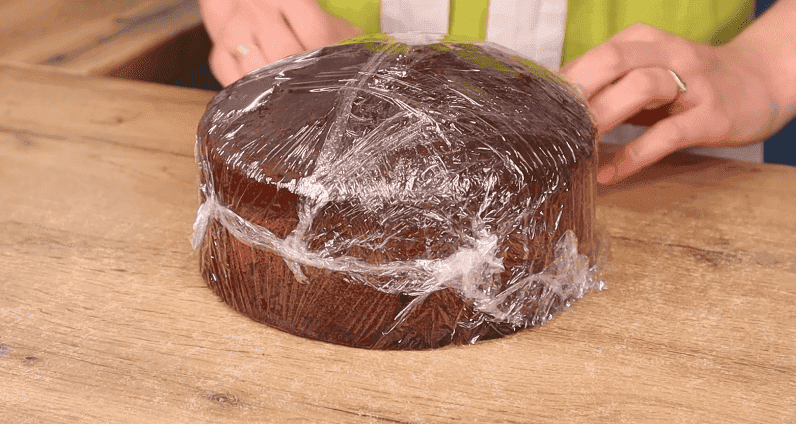 Домашній шоколадний торт без яєць, вершкового масла та вершкового сиру: приготувала бюджетний, але розкішний тортик, ніхто не повірив, що бісквіт на воді