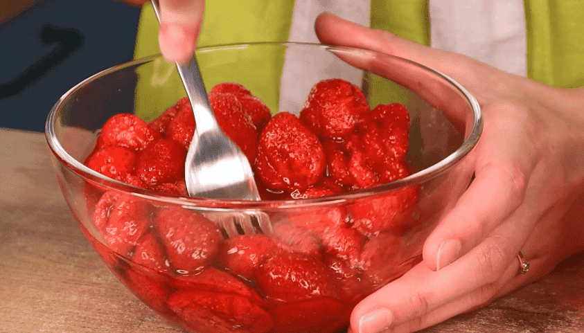 Домашній шоколадний торт без яєць, вершкового масла та вершкового сиру: приготувала бюджетний, але розкішний тортик, ніхто не повірив, що бісквіт на воді