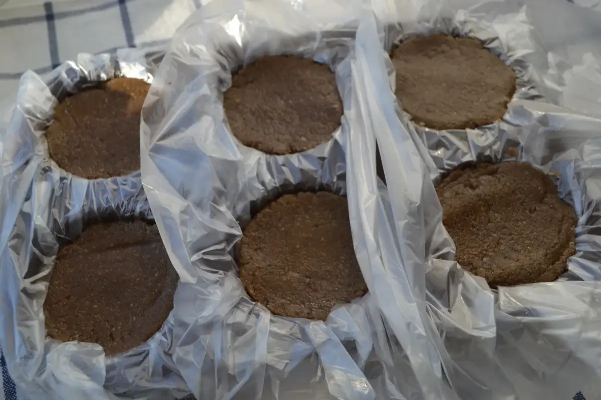 70d8e83fe0886e685f339de54a89dca2