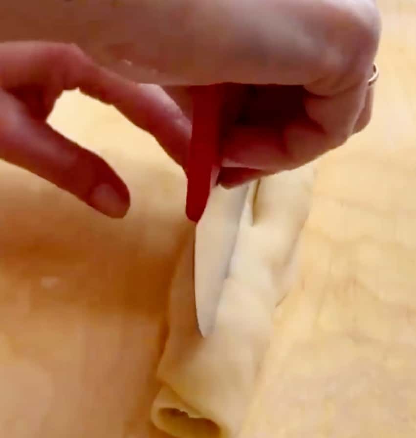 77a9e64763c724a2bf880bc9c518090f