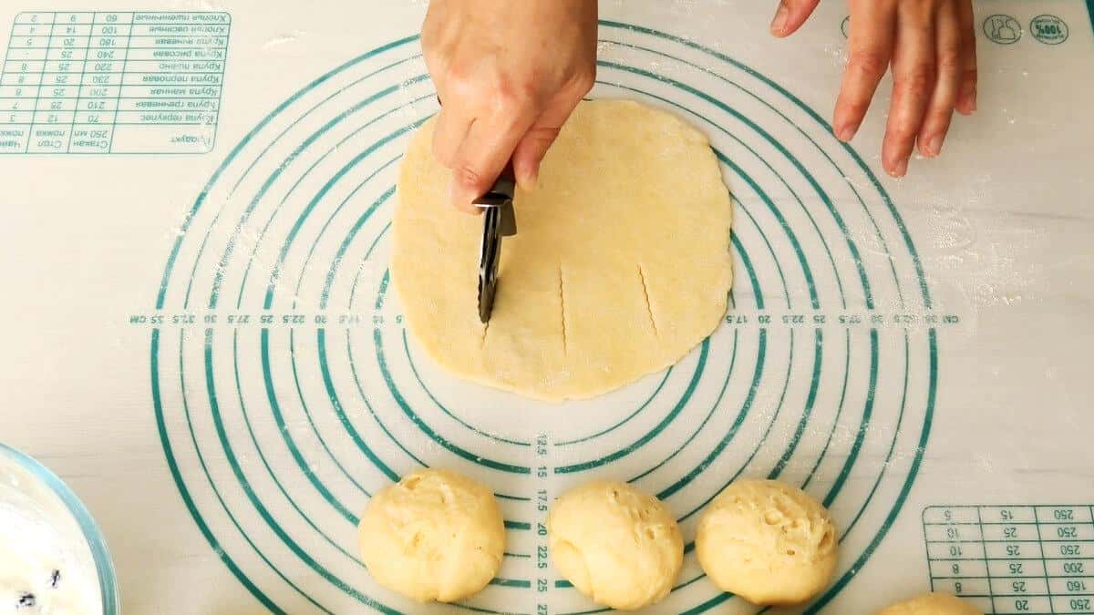 88267732bea10272f85e4f63cf4eed79