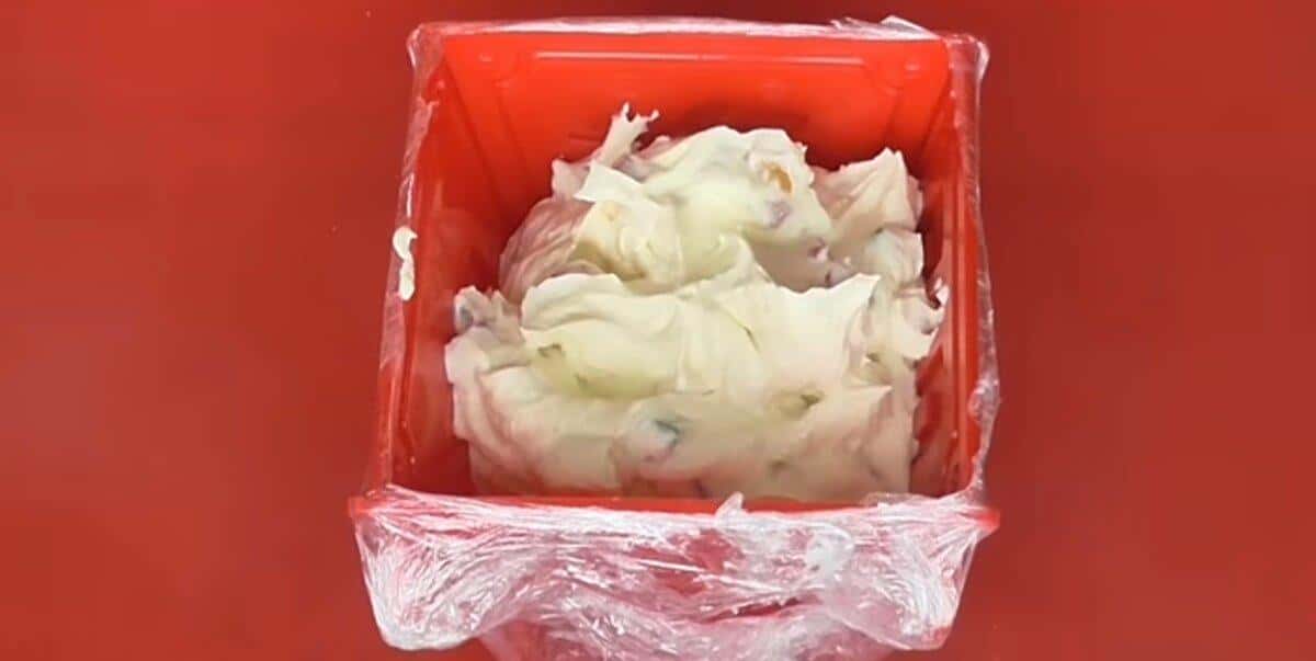 c9b8c79ba90bbc57badd8fc22017f447