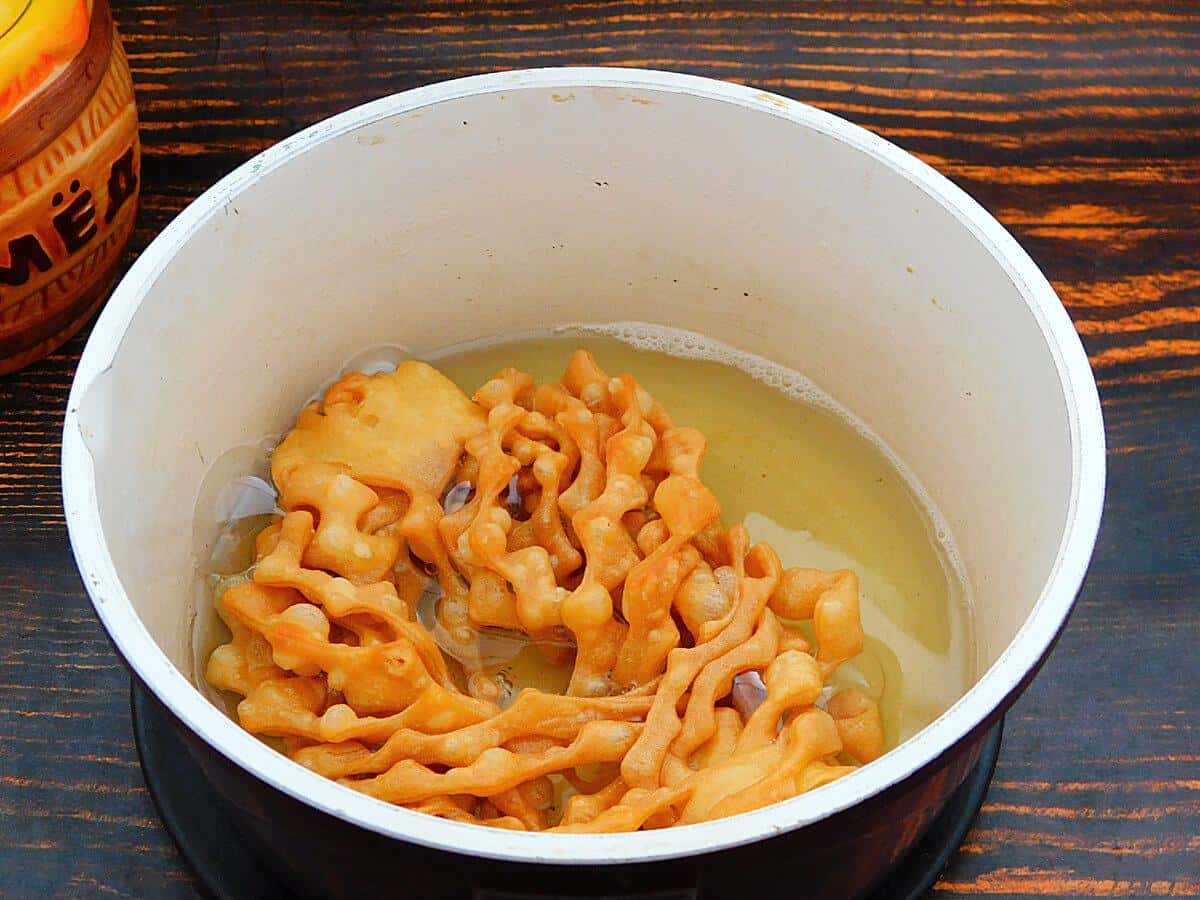 d7b43d2da0d30ea7a5497fa09573b6eb