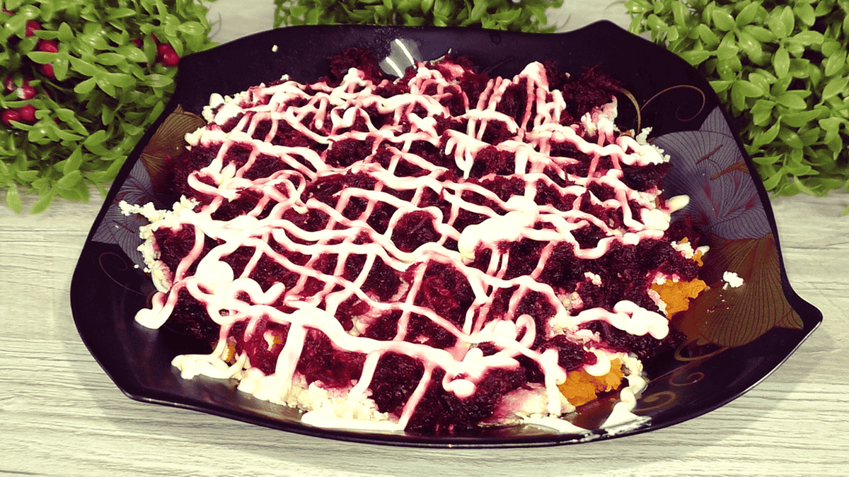 Салат шарами з буряком і куркою замість оселедця - просто і смачно, рецепт на кожен день