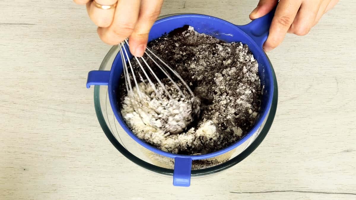 31fe3c0635a9d8e689876cc6d5fdfab5