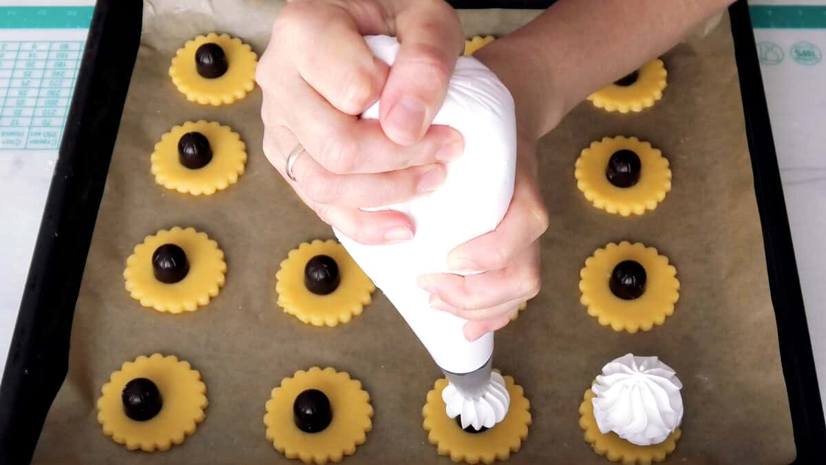 dc4561027418956686750eb73b75ed3a