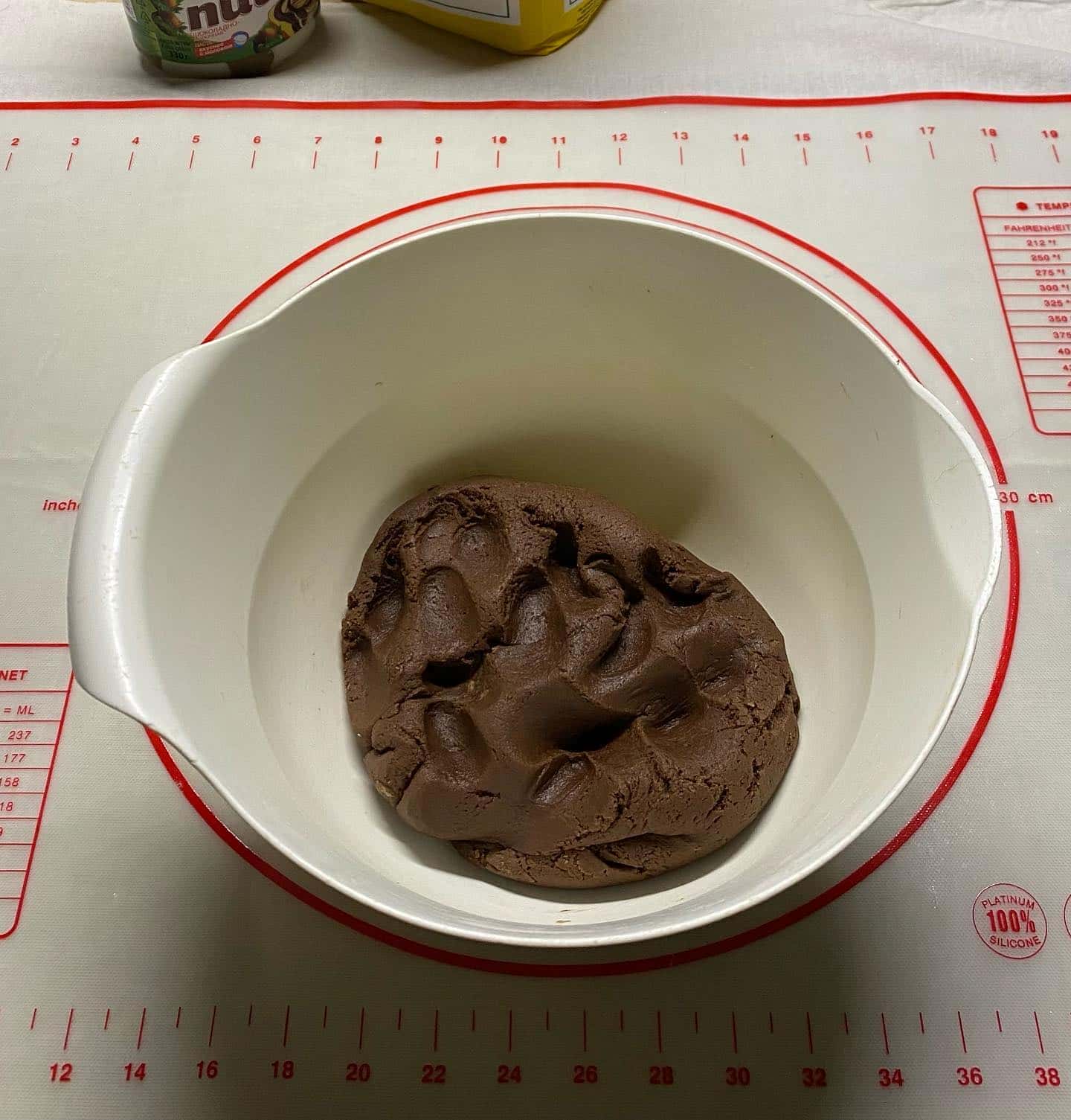 Чудове новорічне печиво «Засніжені гори» - ідеальний варіант десерту для любителів шоколадної випічки