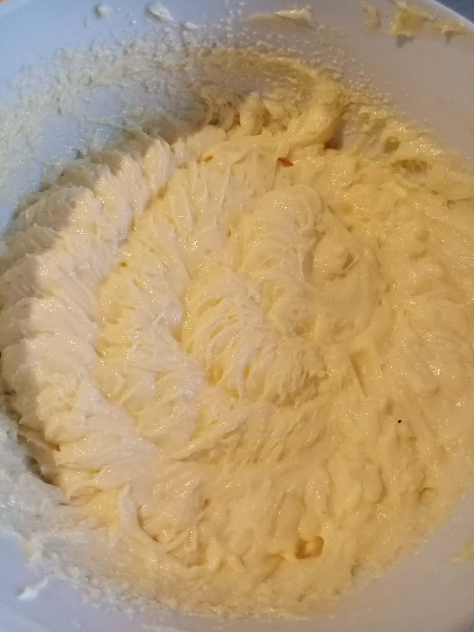 Торт "Райська насолода" за рецептом української господині: розкішна домашня випічка до чаю і не тільки