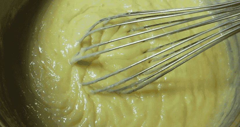 Ніжний торт із заварними тістечками "Пломбірна хмаринка": дуже смачний, повітряний і красивий десерт, який вразив мене з першого шматочка