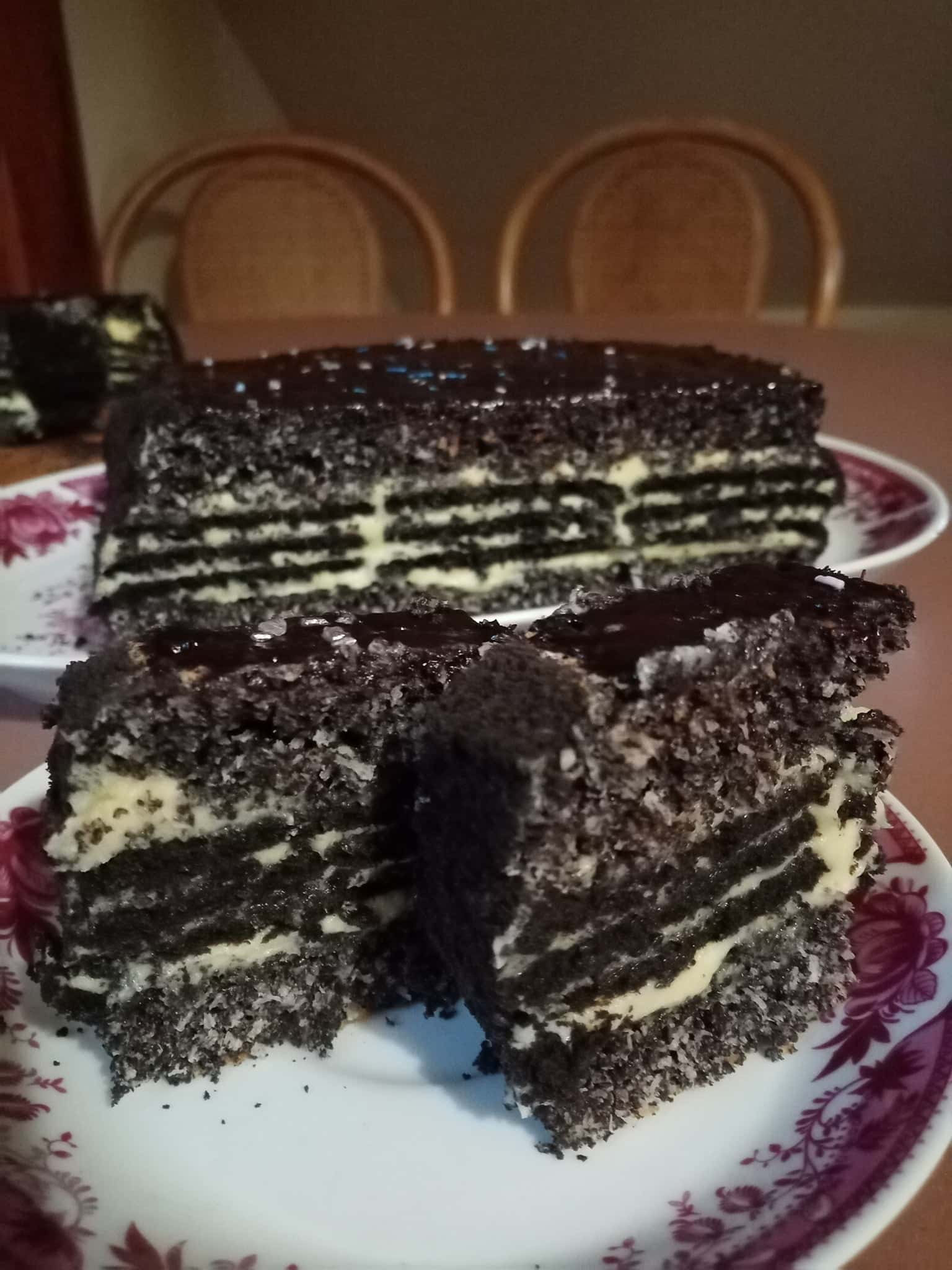 Торт "Райська насолода" за рецептом української господині: розкішна домашня випічка до чаю і не тільки