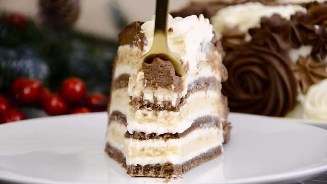 0e7e05cdf04180478475d5d948bfb77f