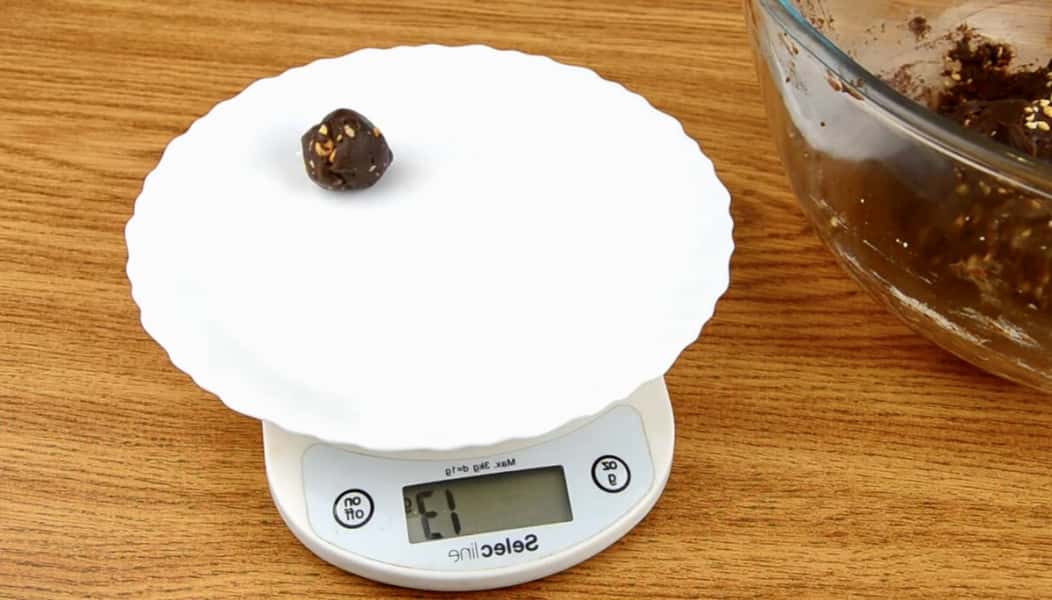 22d8b6b7f64250a4c9f82695ba909395