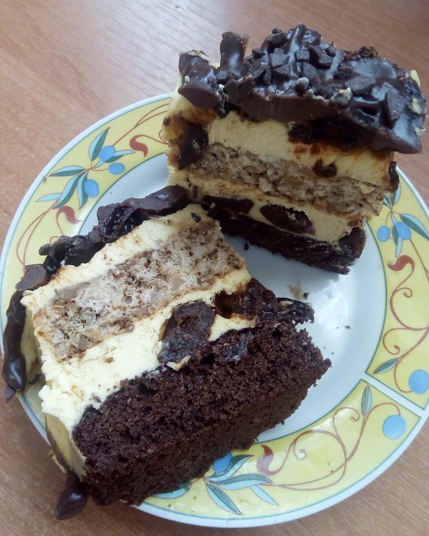 Пляцок «П’яна слива» - неймовірно смачний і красивий тортик: покроковий рецепт приготування