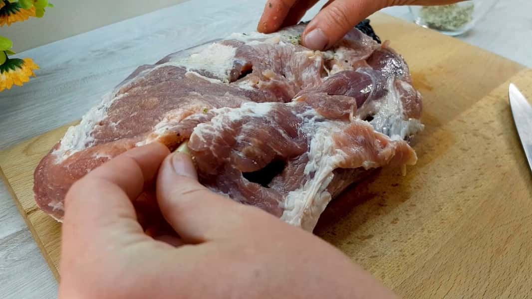 728f9b02c6e816ed445d87ec6fffb526