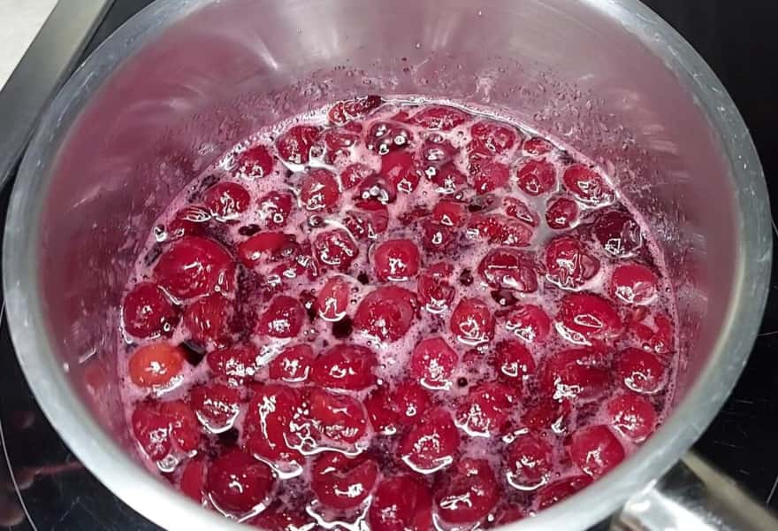 c71eb18df3588d0b751bc7a334b1ae0e