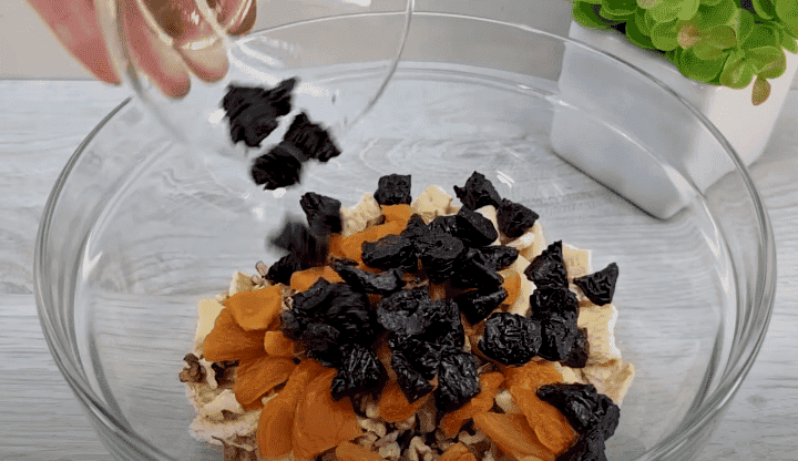 Неймовірно смачний і корисний десерт "на швидку руку" - готую без випічки і спеціальних пристосувань, просто і легко