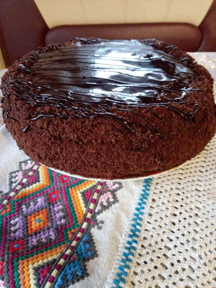 Пісний торт "Прага" до чаю - простенький, перевірений, неймовірний рецепт від української господині