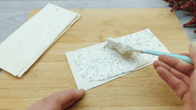 Ніхто не здогадається, як ви приготували його! Рецепт торта "Вишнева гірка" з сиром і вишнями на швидку руку