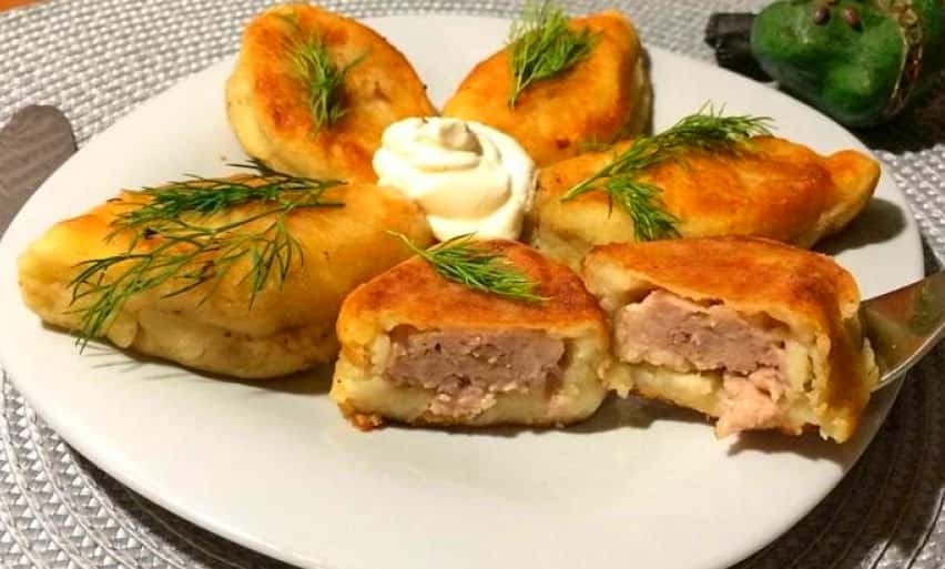 Картопляні зрази з м'ясним фаршем - моя "паличка-виручалочка" на перекус: ніжні, м'якенькі і такі смачні