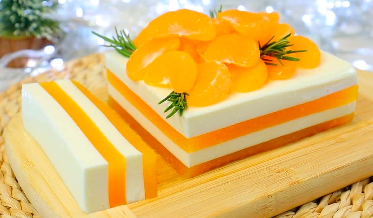 Найсмачніший за всі мандаринові десерти! Готуємо ніжний, легкий желейний торт на будь-який стіл (смачно, просто, швидко)