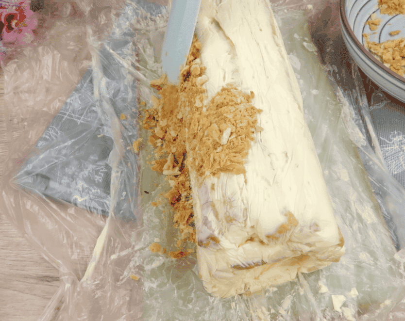 Торт "Поліно" на швидку руку, і всього лише з 3 інгредієнтів - недорогий, смачний і дуже простий десерт до чаю