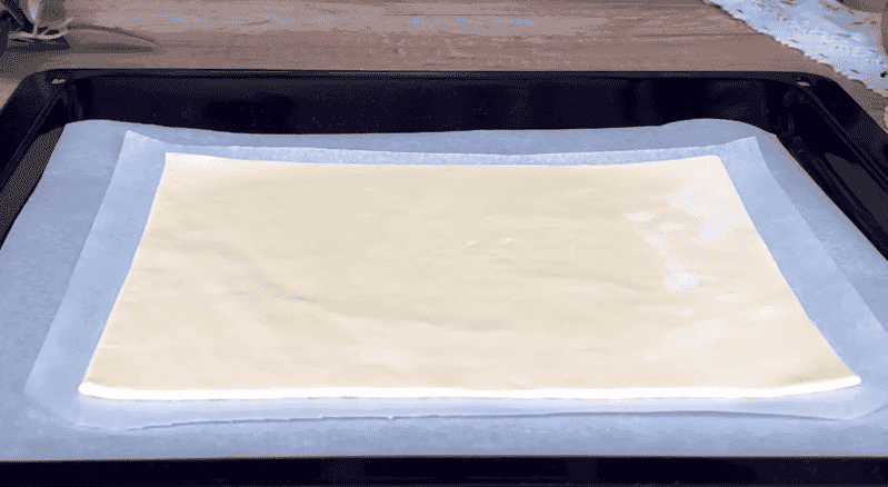 Французький кремовий торт з вишнями - найсмачніший і найніжніший десерт, який я коли-небудь їла - так просто і так смачно